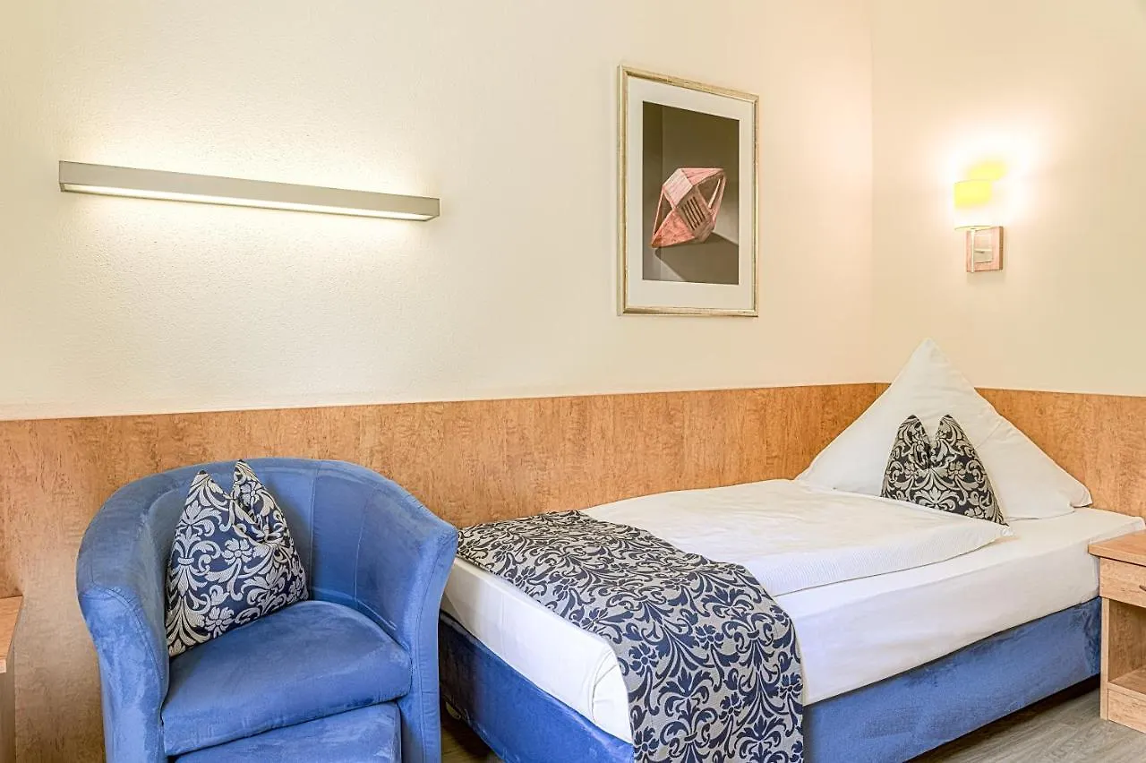 Hotel Am Moosfeld Munich 4*,  Germany